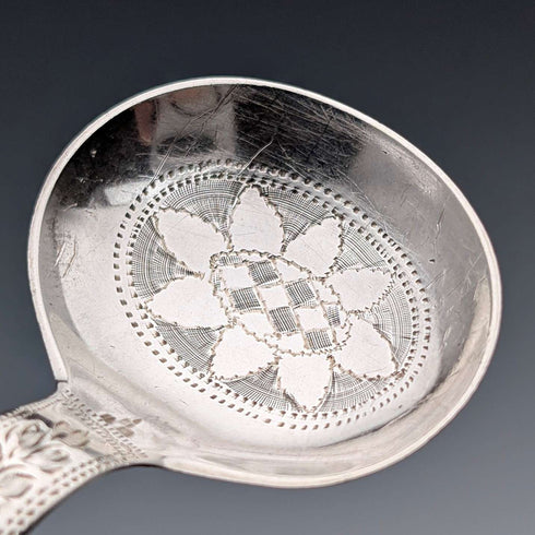 1910 British antique sterling silver small tea caddy spoon 11g WS Savage