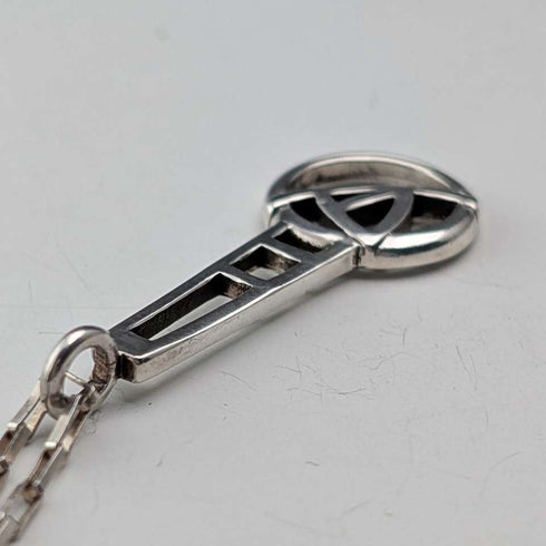 Vintage Arts & Crafts Design Sterling Silver Pendant with Sterling Silver Necklace