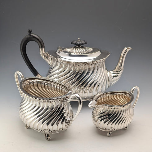Juego de té de 3 piezas de plata plateada antigua británica, George Shadford Lee & Henry Wigfull