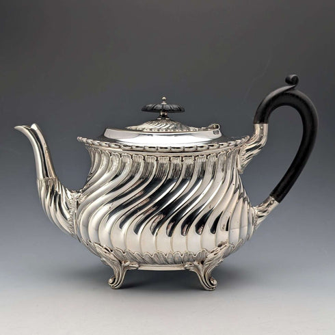 Juego de té de 3 piezas de plata plateada antigua británica, George Shadford Lee & Henry Wigfull