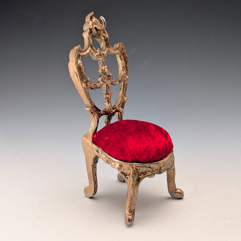 1920年代 アンティーク 真鍮製 椅子型 懐中時計ホルダー レッドベロアシート