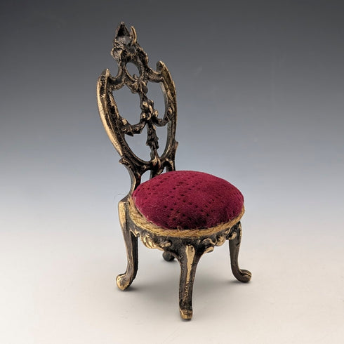 1920年代 アンティーク 真鍮製 椅子型 懐中時計ホルダー ボルドーベロアシート