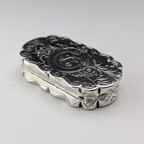 1877 British antique sterling silver vinaigrette 20g Frederick Marson