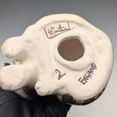 英国ウィンスタンレイ ケンジントンキャット キジトラ 陶器製フィギュリン(サイズ2)