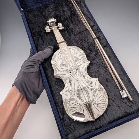 ヴィンテージ 純銀フィリグリー製 バイオリンミニチュア ケース入