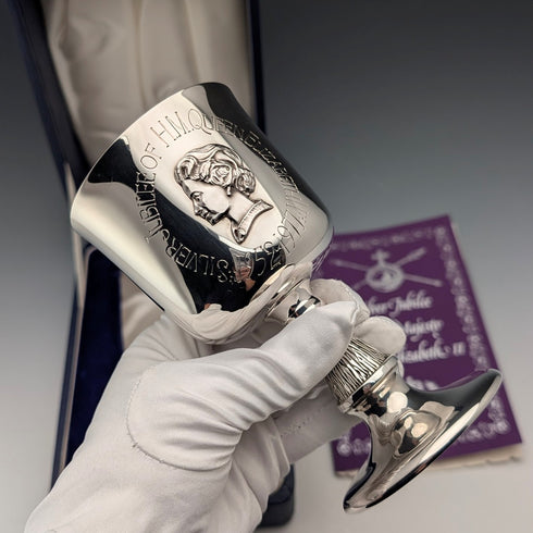 1977 Elizabeth II Silver Jubilee Pure Silver Goblet 142g Box and instructions included Very good condition