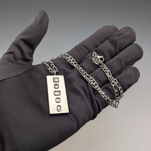 1977 英國純銀禧年錠吊墜 31 克,配項鍊 Ralph Weston