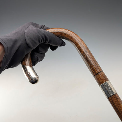 1914年 英国アンティーク ブラウンシャフト 曲がりハンドル 純銀装飾 ステッキ 杖 85cm J Howell&Co