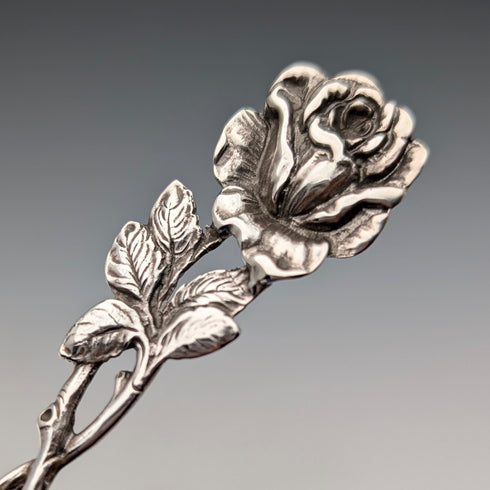 Vintage Continental Silver Rose Decorated Pastry Server 40g