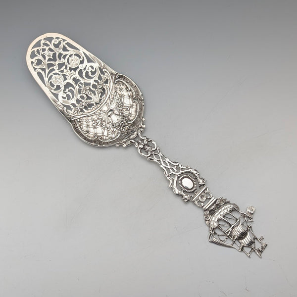 Vintage Continental Silver Sailboat Openwork Decorated Pastry Server 83g