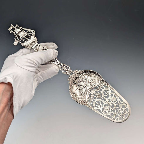 Vintage Continental Silver Sailboat Openwork Decorated Pastry Server 83g