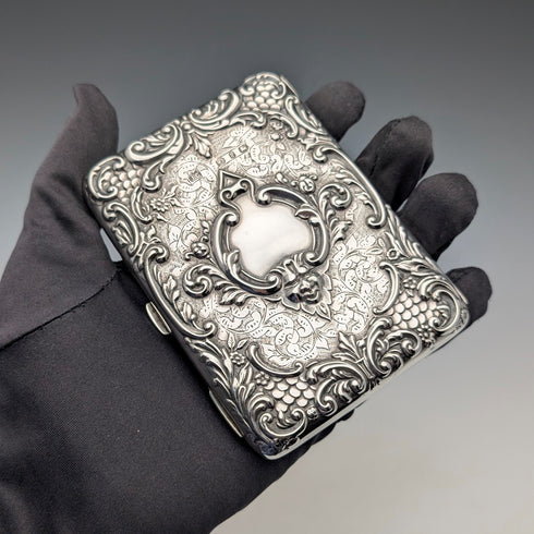 1898 British antique sterling silver double-sided extra thick card case 127g relief decoration Joseph Gloster Very good condition