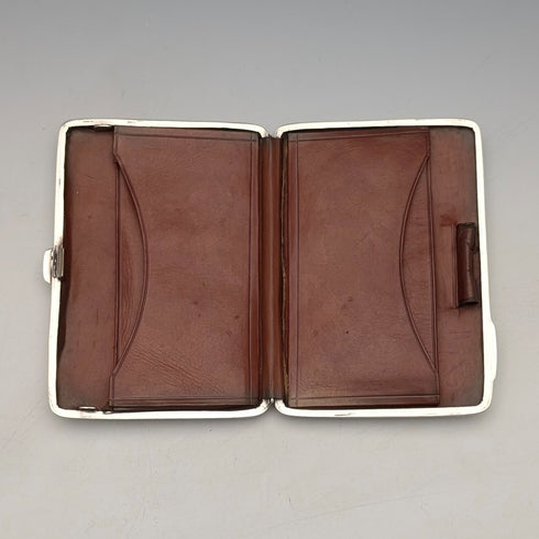 1897年 英国アンティーク 純銀製 両開き型カードケース 鏡面仕上げ 紋章刻印 107g