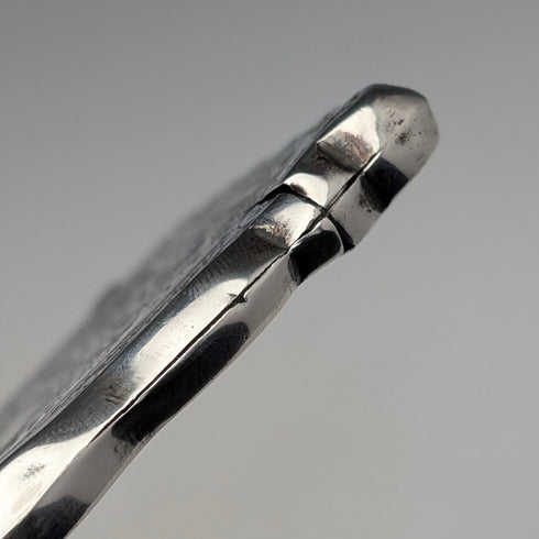 1901年 英国アンティーク スクロール彫刻 純銀製カードケース 68g WILLIAM M. HAYES