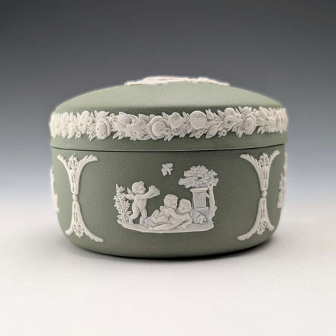 British Vintage Wedgwood Jasperware Bean-Shaped Trinket Box, Green