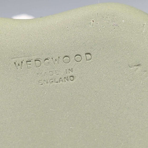 British Vintage Wedgwood Jasperware Bean-Shaped Trinket Box, Green