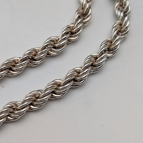 1977年英國純銀禧年錠吊墜,32克,配純銀扭紋項鍊RJ