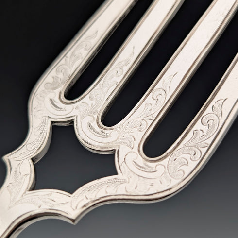 1852年頃 英国アンティーク 純銀製ハンドル フィッシュサーバーペア ケース入 John Gilbert