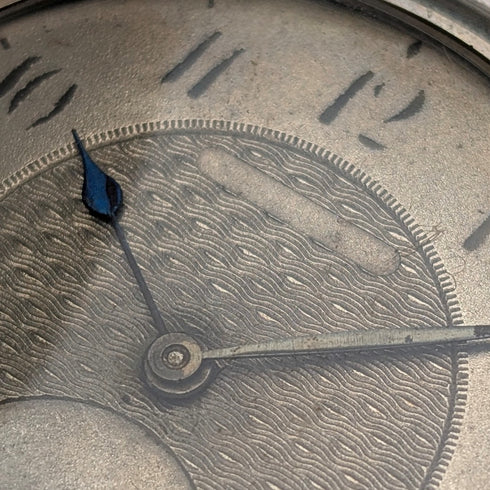 アンティーク スイス製 無銘 懐中時計 銀側ニエロ装飾 薄型ハンターケース 動作良好