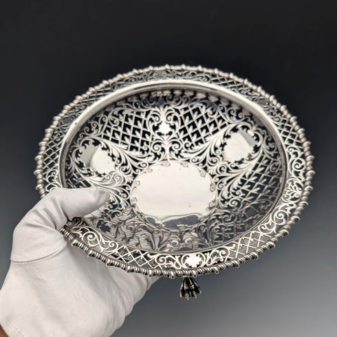 1911 British antique pierced earrings sterling silver footed fruit bowl 436g Goldsmiths&Silversmiths