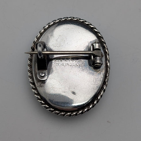 英国ヴィンテージ 純銀製 蝶の羽による2人の女性 オーバルブローチ