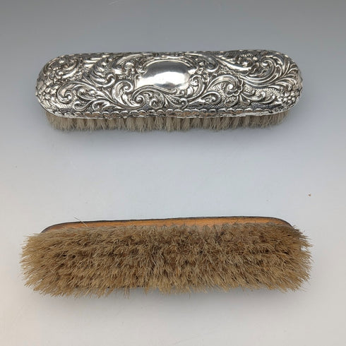1908年 英国アンティーク 純銀装飾ハンドル 洋服ブラシペア J&R Griffin