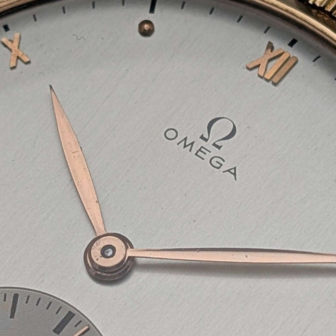 Circa 1939 Omega pocket watch, K18 yellow gold, thin open face, in good working order