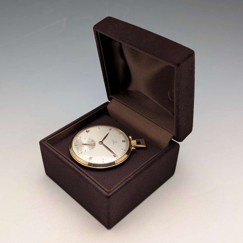 Circa 1939 Omega pocket watch, K18 yellow gold, thin open face, in good working order