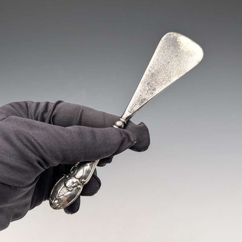 1905 British antique pure silver handled shoehorn by Henry Matthews