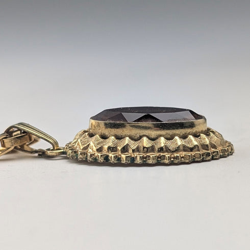 Vintage rolled gold cut stone pendant with necklace