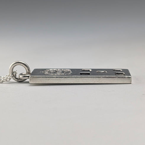 1977年英國純銀禧年錠吊墜,20.1克,配純銀項鍊,RJ