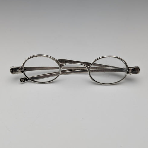 19世紀初頭 ジョージアン 英国アンティーク 純銀製 小型メガネ Mary Ann Holmes