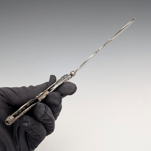 米国アンティーク 純銀製 透かし装飾 携帯用折りたたみ式眼鏡 ロニエット