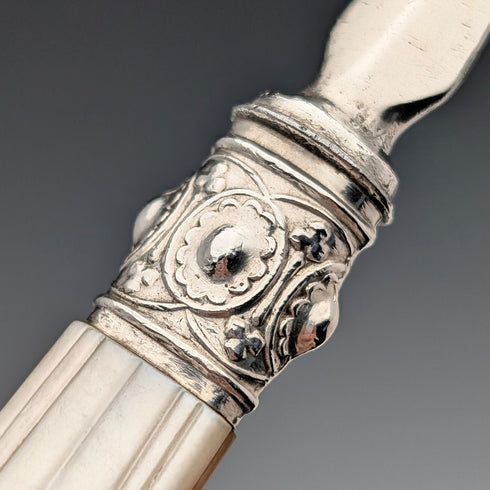 1870年頃 英国アンティーク 白蝶貝ハンドル デザートカトラリー6ペア 木箱入り