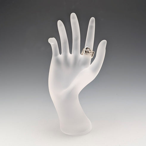 1971年 英国ヴィンテージ ヴィクトリアンデザイン 純銀製リング (9号)指輪