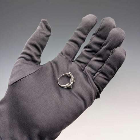 ヴィンテージ 3ホースヘッドデザイン 純銀製リング (9号)指輪