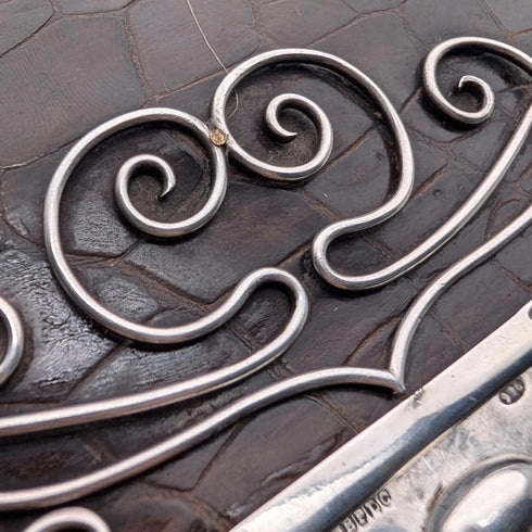 1905年 英国アンティーク 純銀マウント ブラウンレザー ハンドバック風革財布 Ludwig Krumm