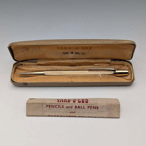 英国ヴィンテージ ヤード・オ・レッド ロールドゴールド ヘキサゴン 推進式ペンシル ケース入