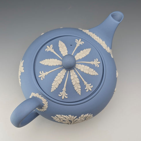 英國復古韋奇伍德茶壺 Jasperware 淡藍色