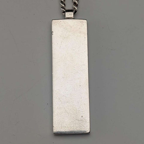1977 British pure silver jubilee ingot pendant, 28.1g, with pure silver necklace, BGA