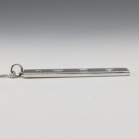 1977 British pure silver Jubilee ingot pendant, 11.8g, with pure silver necklace, MJ