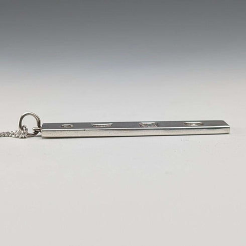 1977 British pure silver Jubilee ingot pendant, 11.8g, with pure silver necklace, MJ