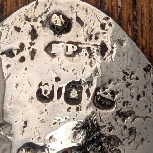 1919 British Antique Brown Shaft, Curved Handle, Pure Silver Decorated Lightweight Walking Stick, 82cm