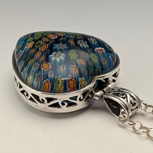 復古千花玻璃和純銀吊墜和純銀紅豆鏈項鍊,共 80 克