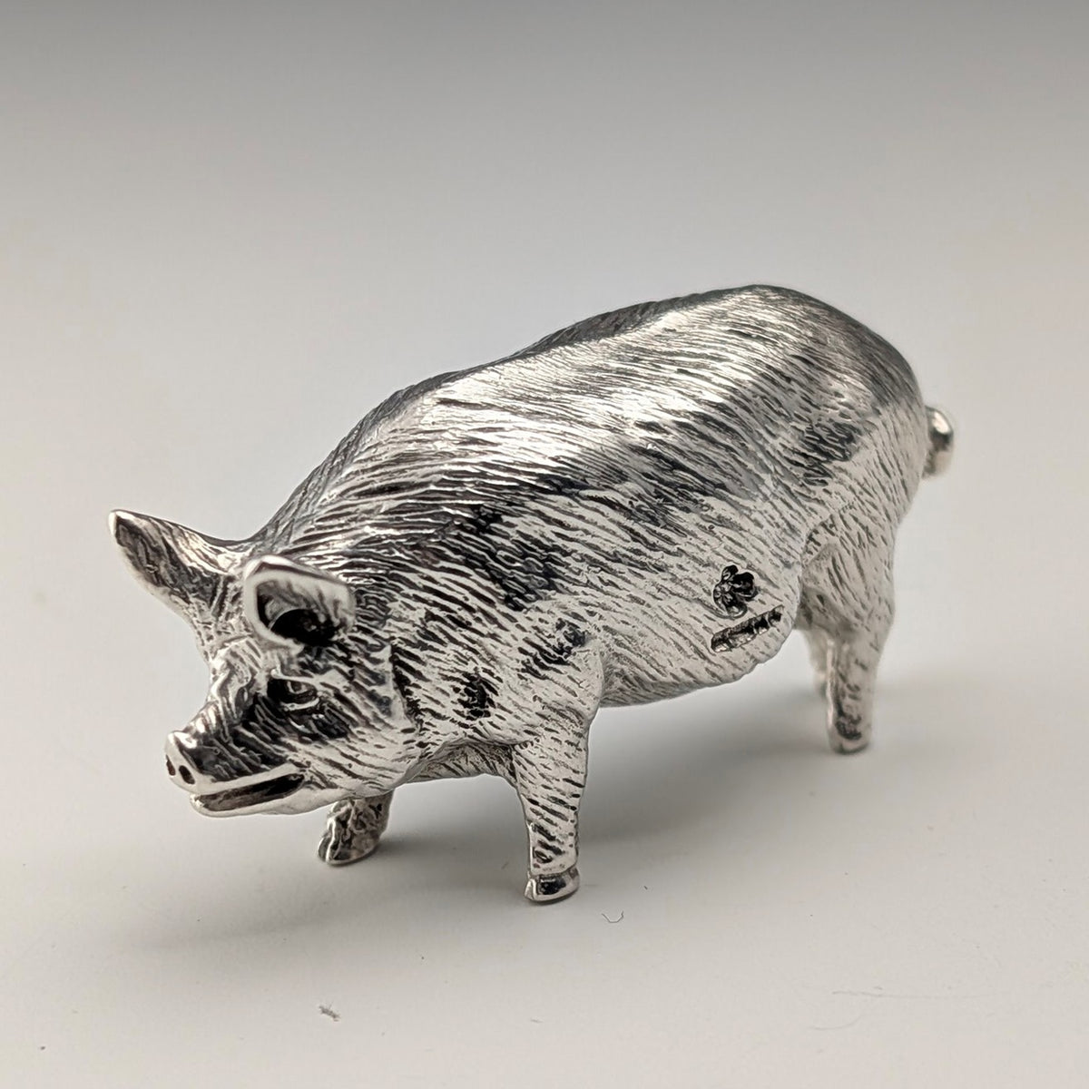 1999年 英国ヴィンテージ 純銀製 豚 ミニチュア フィギュリン 66g John Silvant&Marguerite Jones 1999 British Vintage Sterling Silver Miniature Pig Figurine