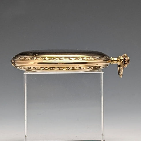 Girard-Perregaux pocket watch, circa 1930, 18K gold, hunter case, good working condition, with leather box.