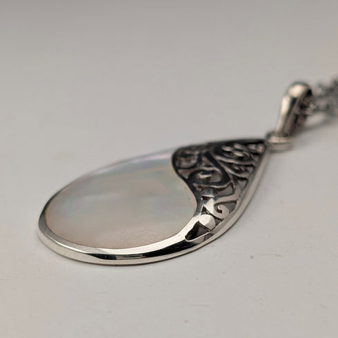 復古純銀珍珠母貝吊墜和項鍊