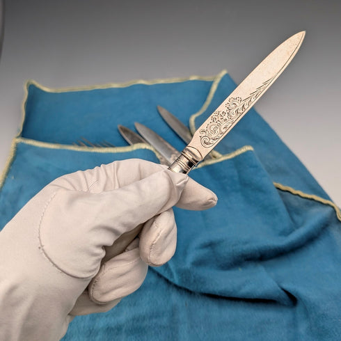 Late 19th Century British Antique Mother-of-Pearl Handle Tea Cutlery (5 Pairs) by Christopher Johnson