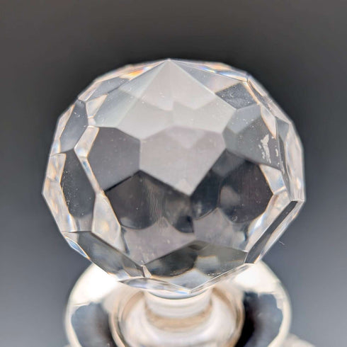 1983年 英国ヴィンテージ カットガラス 角型デキャンタ 純銀装飾 Garrard&Co