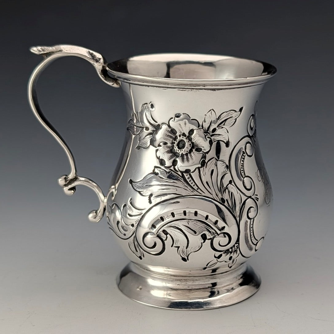1898年 英国アンティーク 純銀製小型マグカップ 67g James